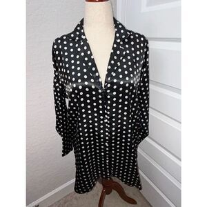 Vintage Victoria’s Secret Polka Dot Print Long Sleeve Button Front Sleep Shirt